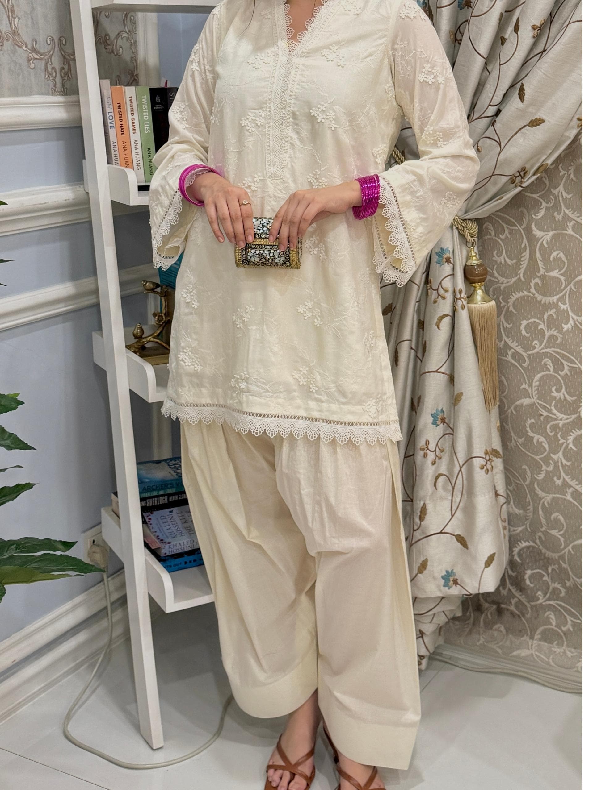 Chandni - Image 2